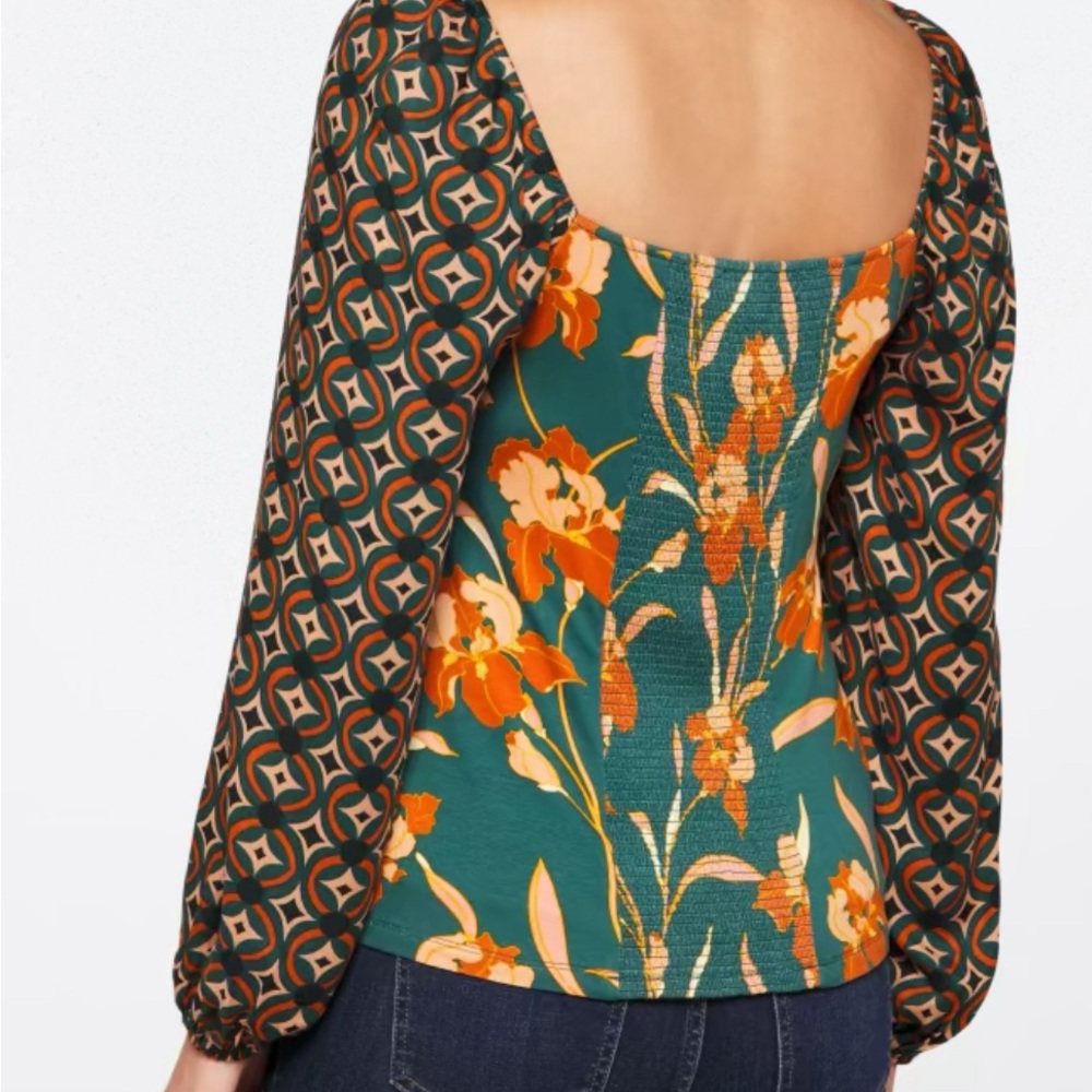 Brela Rope Detail Knit Top - Picture 2 of 5